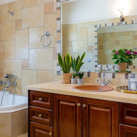 Solaris Methea Deluxe Kassiopi